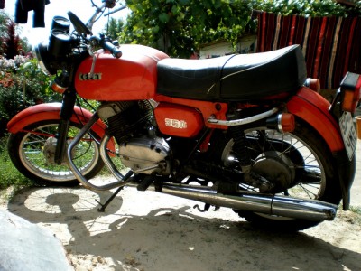 UJ80kcQA9ck.jpg
